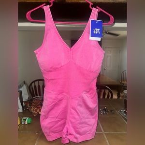 Women’s Seamless Short Bodysuit